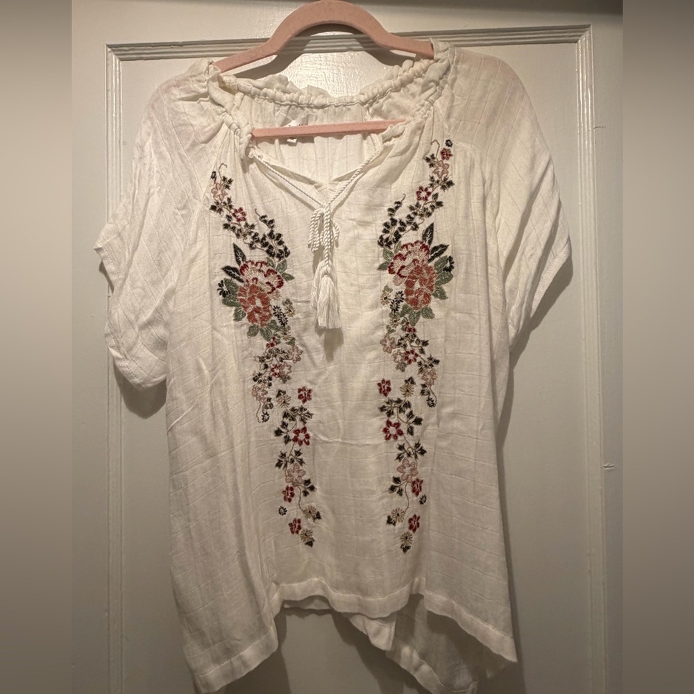 Brand New Floral Embroidered White Blouse